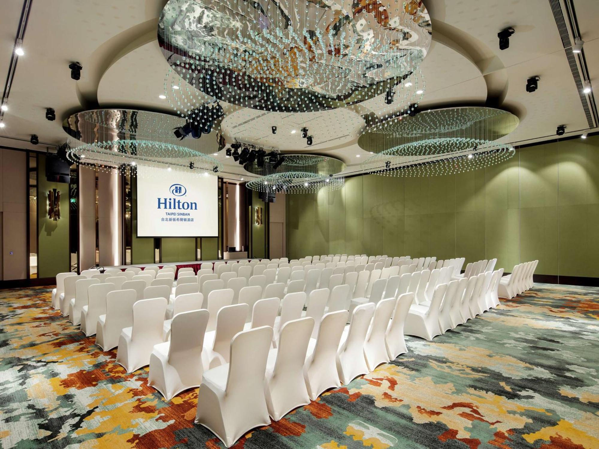 Hilton Taipei Sinban Hotel New Taipei City Bagian luar foto