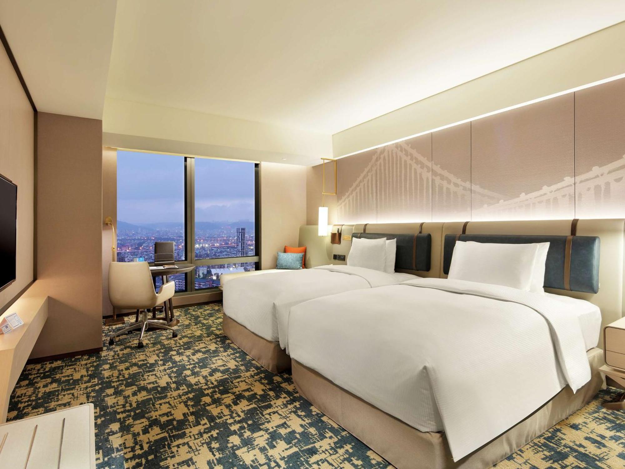 Hilton Taipei Sinban Hotel New Taipei City Bagian luar foto