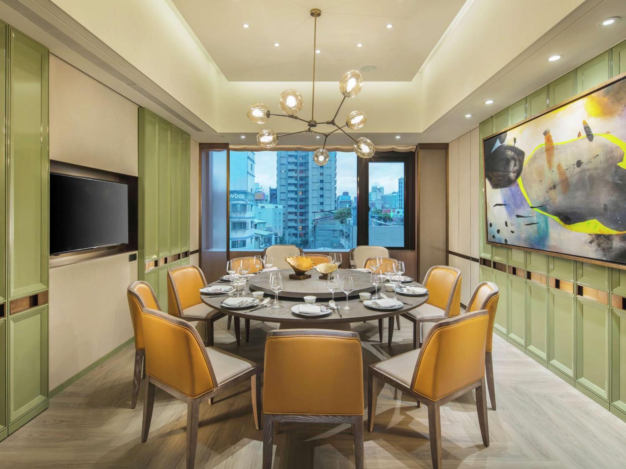 Hilton Taipei Sinban Hotel New Taipei City Bagian luar foto