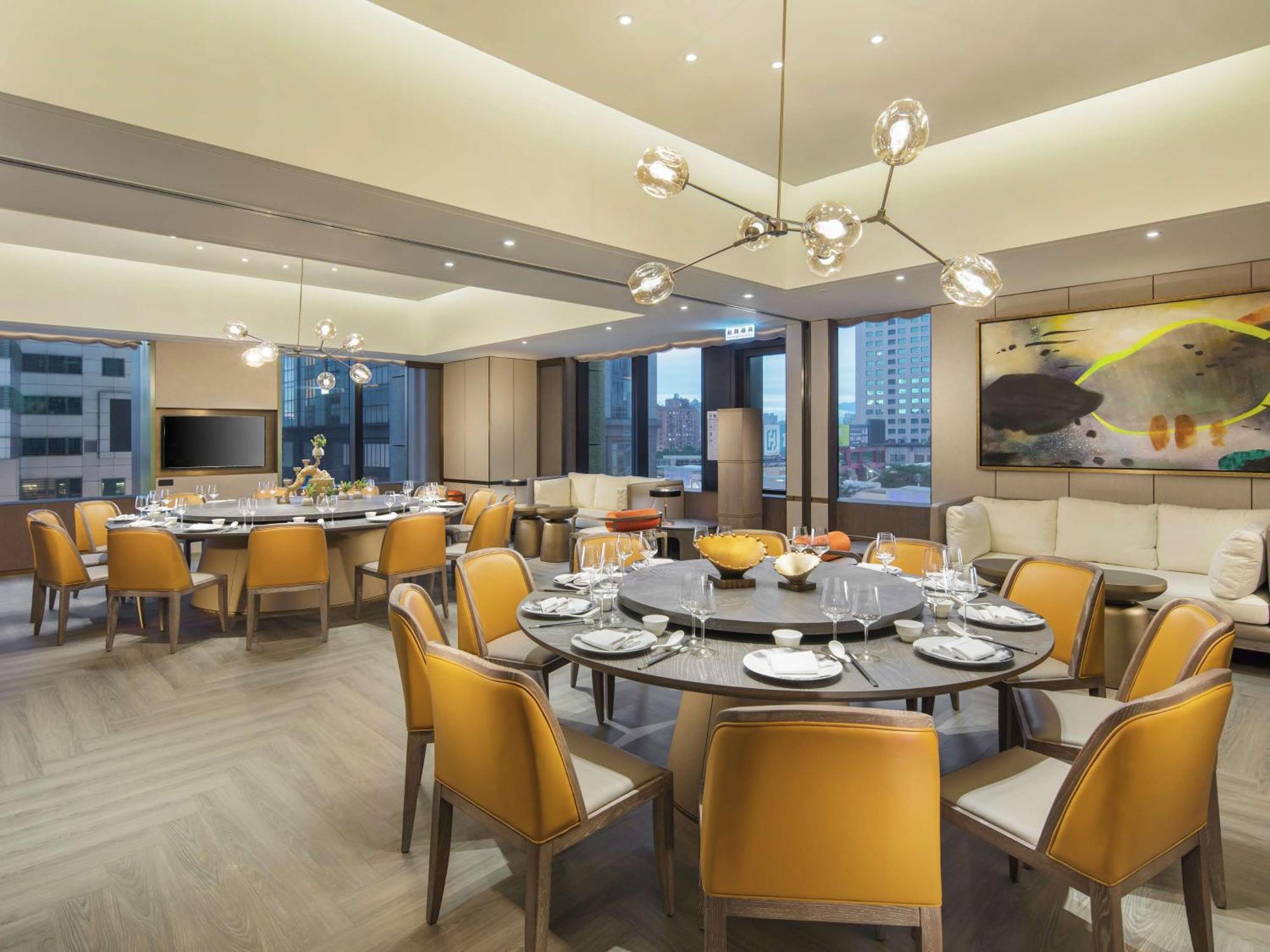 Hilton Taipei Sinban Hotel New Taipei City Bagian luar foto